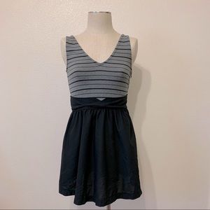VANS Dress